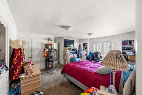 Bedroom - 350 Harrison Rd, Salinas, CA 93907 photo 2 of 2