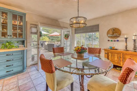 Dining - 17814 Gail Ct, Salinas, CA 93907 photo 2 of 3