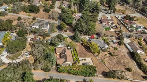 View/Area - 17814 Gail Ct, Salinas, CA 93907 photo 5 of 5