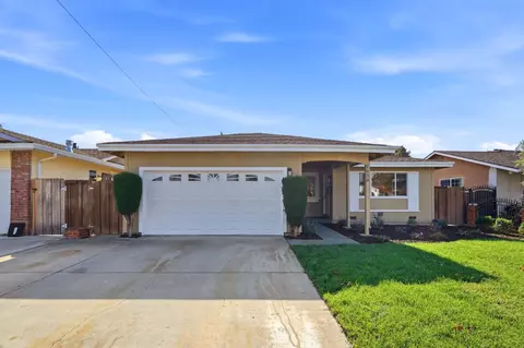 1638 Tierra Buena Dr, San Jose, CA 95121