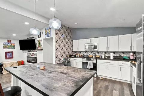 Kitchen - Coronado Way, Hayward, CA 94545 photo 1 of 1