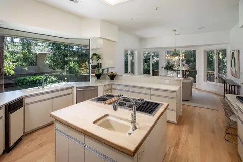 Kitchen - 730 Morningside Rd, Los Altos, CA 94022 photo 3 of 3