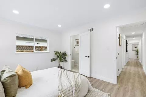 Entry Way - 1544 Todd St, Mountain View, CA 94040 photo 2 of 2