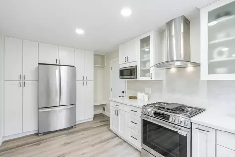 Kitchen - 1544 Todd St, Mountain View, CA 94040 photo 4 of 6