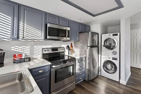 Kitchen - 2 Seascape Resort Dr, Aptos, CA 95003 photo 1 of 2