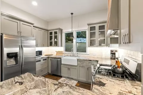 Kitchen - Roop Rd, Gilroy, CA 95020 photo 6 of 7