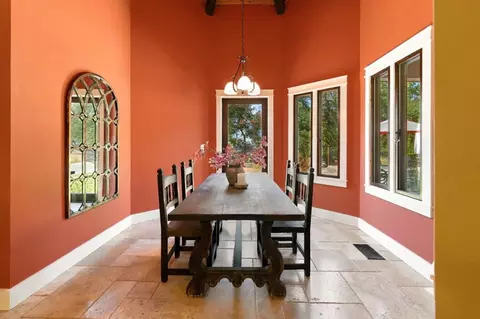 Dining - Roop Rd, Gilroy, CA 95020 photo 1 of 1