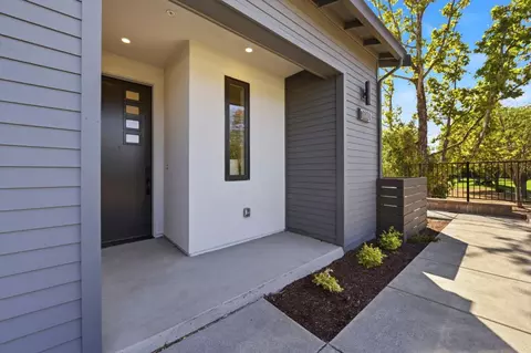 1101 Juana Ct, Palo Alto, CA 94303