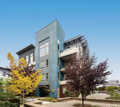 729 Eppleton Ln 403, Foster City, CA 94404