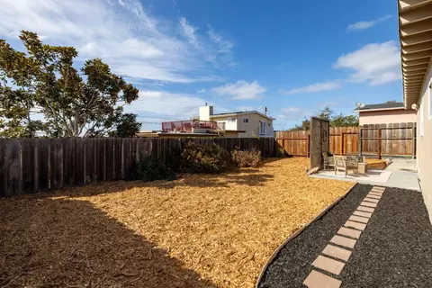 Exterior - 1437 Vallejo St, Seaside, CA 93955 photo 2 of 4