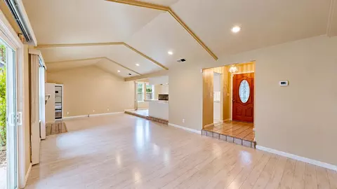 Living - 2525 Hampton Way, Turlock, CA 95382 photo 1 of 8