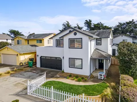 3144 Lake Dr, Marina, CA 93933
