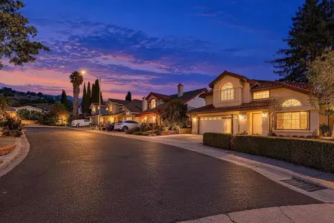 3374 Brook Leaf Ct, San Jose, CA 95132