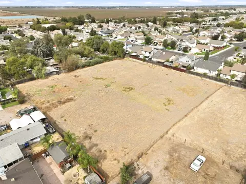 231 Warren Ave, Lathrop, CA 95330 photo 7