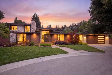 2170 Edgecourt Dr, Hillsborough, CA 94010