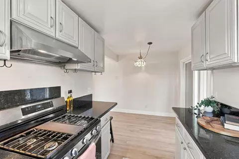 Kitchen - 7555 Sunset Way 6, Aptos, CA 95003 photo 3 of 4