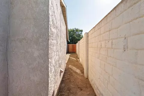 Exterior - 985 Vista De Soledad, Soledad, CA 93960 photo 6 of 9