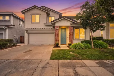 521 Osprey Dr, Redwood City, CA 94065
