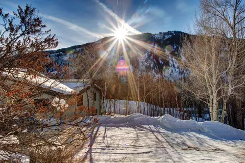 39 Roaring Fork Drive Aspen Co 81611 Dr, Aspen, CO 81611 photo 1