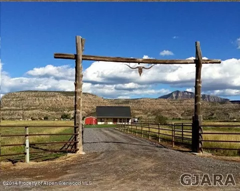 2044 45 Road De Beque Co 81630, De Beque, CO 81630 photo 2