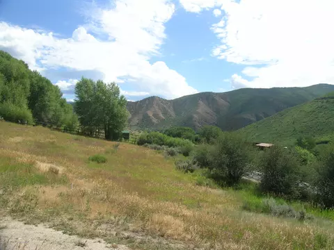 621 W Sopris Creek Basalt Co 81621, Basalt, CO 81621 photo 3
