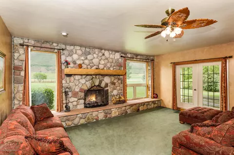 302 Apple Drive Basalt Co 81621 Dr, Basalt, CO 81621 photo 4