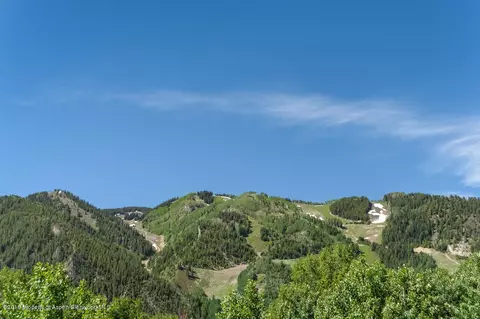 40 Spruce Court Aspen Co 81611 Ct, Aspen, CO 81611 photo 2