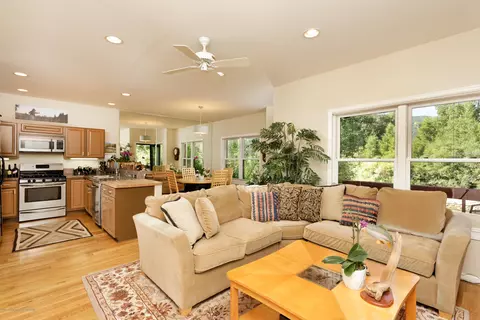 655 Gold Rivers Court Apt 17f Basalt Co 81621 Ct # 17F, Basalt, CO 81621 photo 2