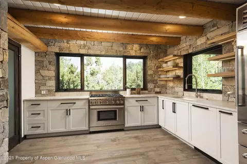 844 Hillcrest Drive Basalt Co 81621 Dr, Basalt, CO 81621 photo 3
