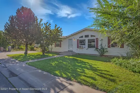 2011 Chickadee Court Silt Co 81652 Ct, Silt, CO 81652 photo 1