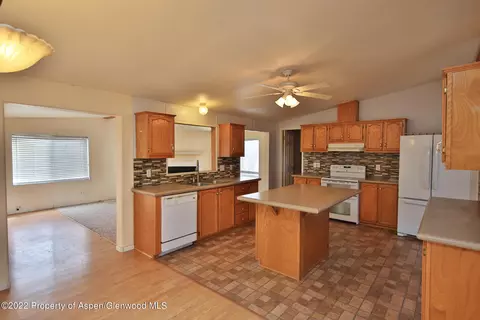 564 Denver Avenue De Beque Co 81630 Ave, De Beque, CO 81630 photo 4