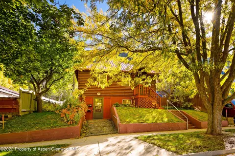922 Palmer Avenue Glenwood Springs Co 81601 Ave, Glenwood Springs, CO 81601