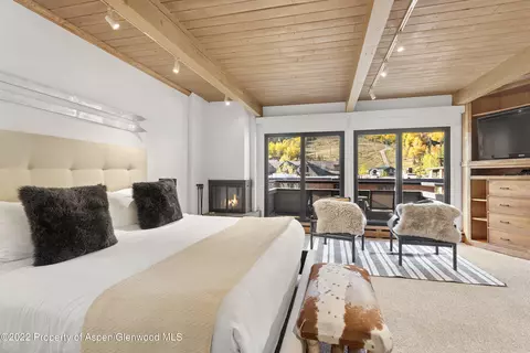 617 E Cooper Street 417 418 Aspen Co 81611 St #417 & 418, Aspen, CO 81611 photo 4