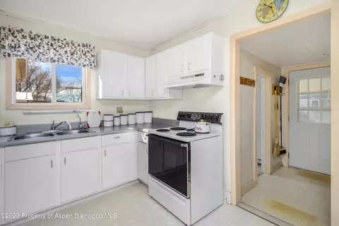 381 Greig Avenue De Beque Co 81630 Ave, De Beque, CO 81630 photo 4