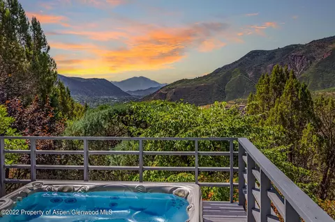 313 Sunny Hills Lane Glenwood Springs Co 81601 Ln, Glenwood Springs, CO 81601