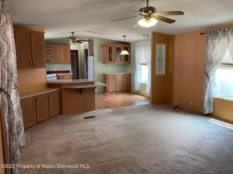 200 W 20th Street B27 Rifle Co 81650 St #B27, Rifle, CO 81650