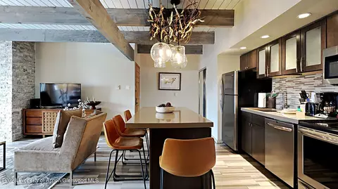 690 Carriage Way D2b Snowmass Village Co 81615, Aspen, CO 81611