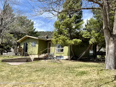 825 5th Street Meeker Co 81641 St, Meeker, CO 81641