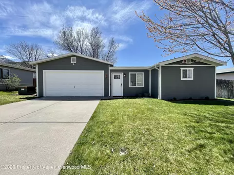 34 W Tamarack Circle Parachute Co 81635 Cir, Parachute, CO 81635