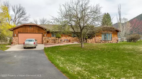 931 Westbank Road Glenwood Springs Co 81601 Rd, Glenwood Springs, CO 81601