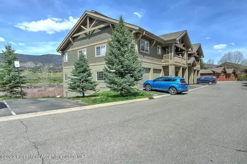 315 River View Drive 1807 New Castle Co 81647 Dr #1807, New Castle, CO 81647