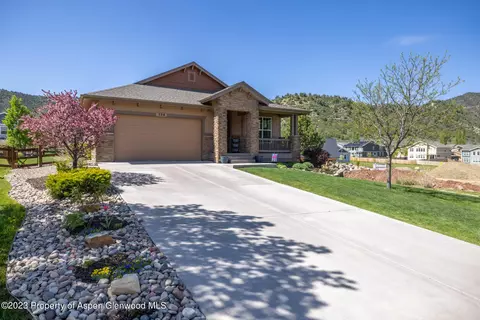 134 Little Bear Peak Drive New Castle Co 81647 Dr, New Castle, CO 81647