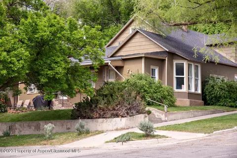 746 Palmer Avenue Glenwood Springs Co 81601 Ave, Glenwood Springs, CO 81601