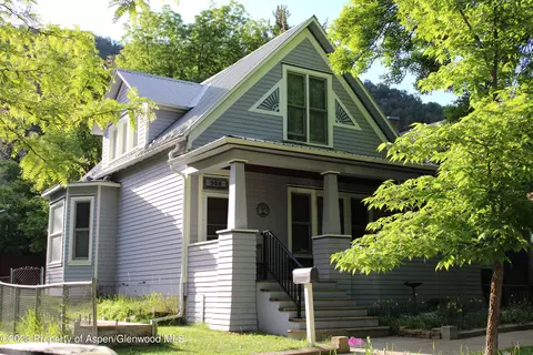 908 Bennett Avenue Glenwood Springs Co 81601 Ave, Glenwood Springs, CO 81601