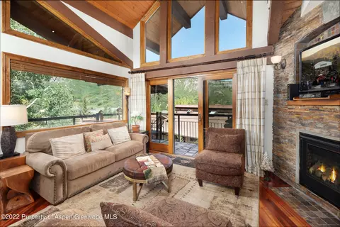 400 Wood Road Apt 2310 Snowmass Village Co 81615 Rd # 2310, Snowmass Village, CO 81615