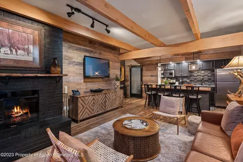 690 Carriage Way A2c Snowmass Village Co 81615 Way #A2C, Snowmass Village, CO 81615