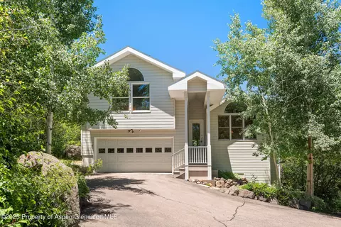 107 Sun King Drive Glenwood Springs Co 81601 Dr, Glenwood Springs, CO 81601