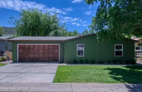 36 E Tamarack Circle Parachute Co 81635 Cir, Parachute, CO 81635