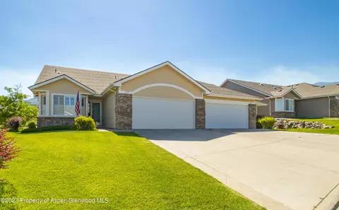 137 S Ridge Court Parachute Co 81635 Ct, Parachute, CO 81635