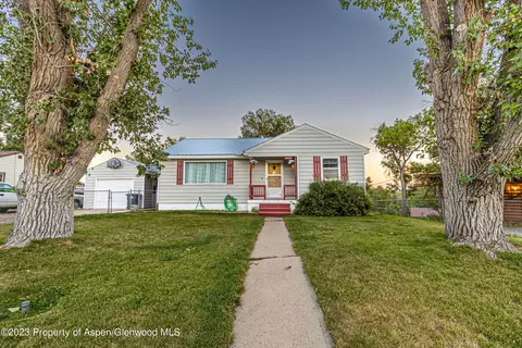 915 School Street Craig Co 81625 St, Craig, CO 81625
